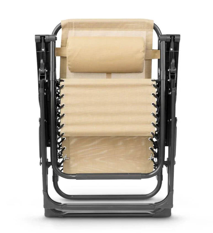 Relaxing zero gravity recliner, great for sunbathing or reading in the garden.